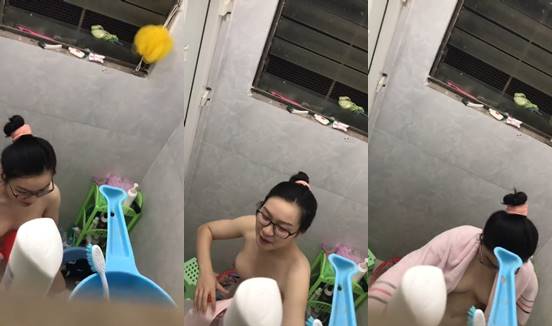 Bokep Ngintipin Tetangga Kosann Lagi Mandi