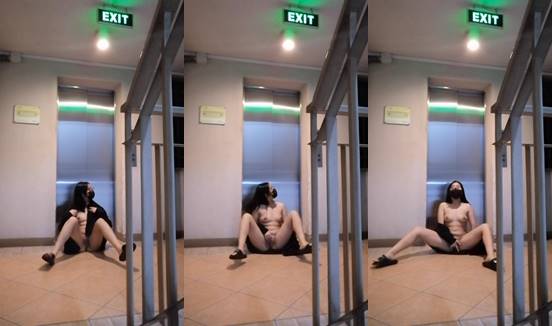 Bokep Viona Chindo Colmek Di Luar Lift Hot